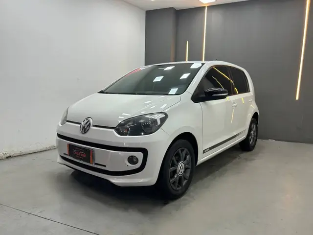 Carro Volkswagen Up! 2017 1.0 12v E-Flex Run
