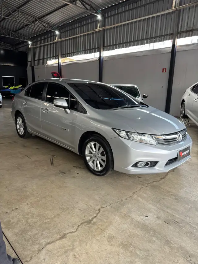 Carro Honda Civic 2014 New  LXR 2.0 i-VTEC (Aut) (Flex)