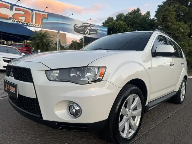 Carro Mitsubishi Outlander 2013 2.0 16V CVT