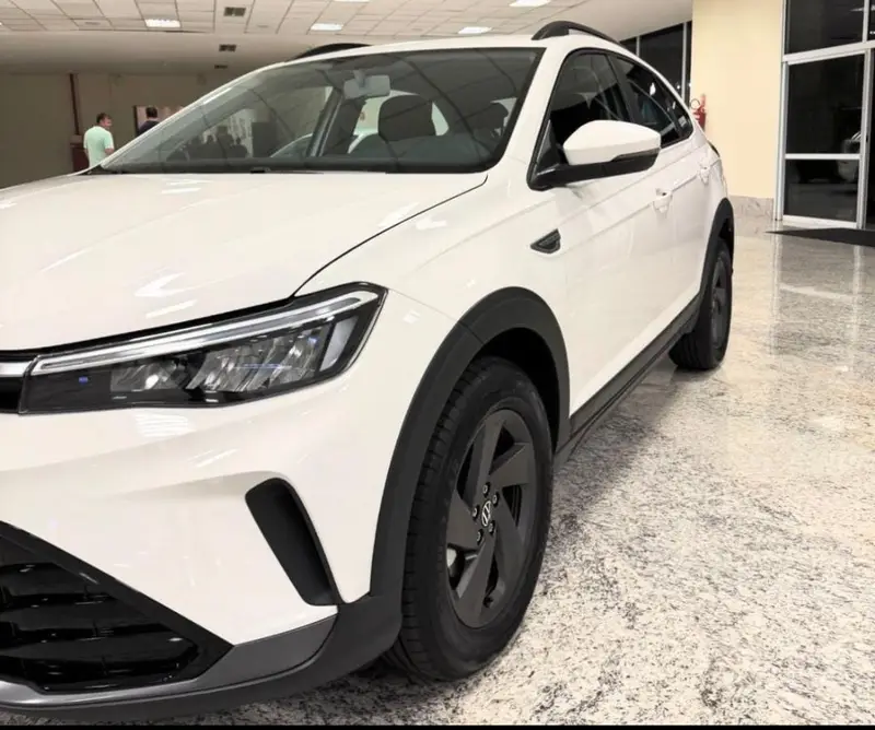 Volkswagen Nivus Highline 200 TSI