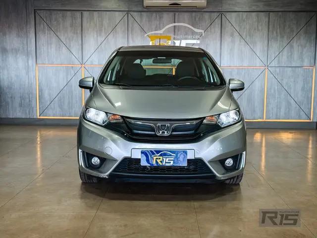 Carro Honda Fit 2016 1.5 16v LX CVT (Flex)