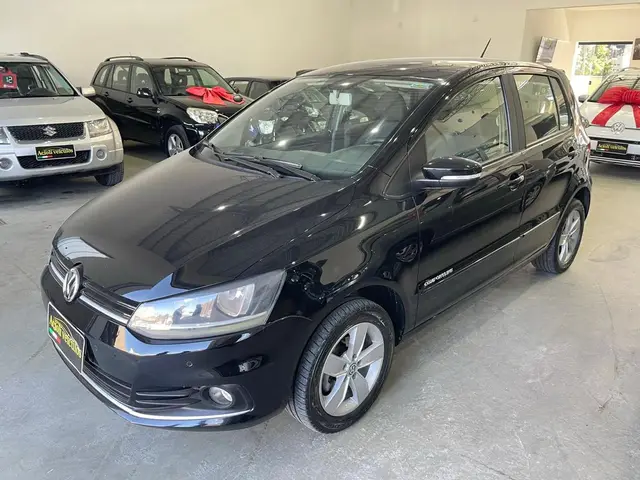 Carro Volkswagen Fox 2017 1.6 MSI Comfortline (Flex)