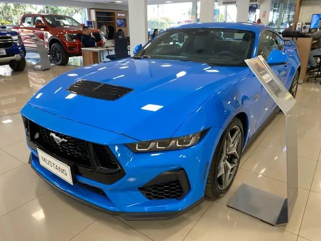 Carro Ford Mustang 2024 GT Performance