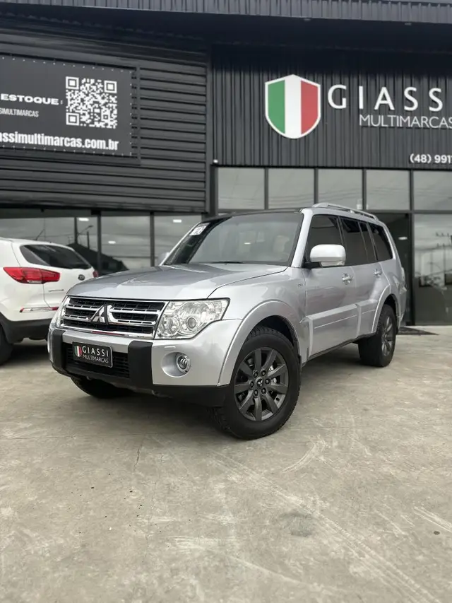 Carro Mitsubishi Pajero Full 2010 3.2 DI-D 3D HPE 4WD