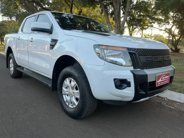 Carro Ford Ranger Cabine Dupla 2016 Ranger 2.2 TD XLS CD 4x4 (Aut.)