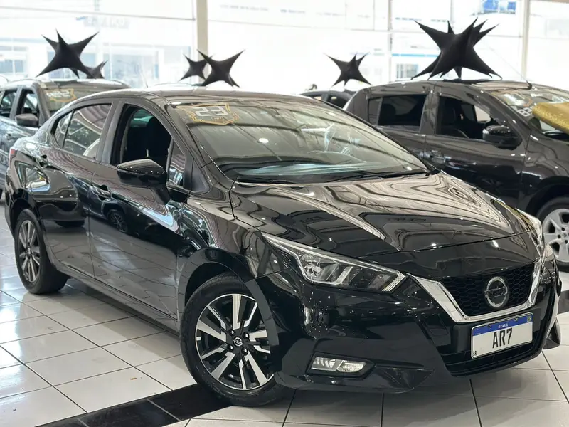 Nissan Versa Advance 1.6 (Flex) (Aut)
