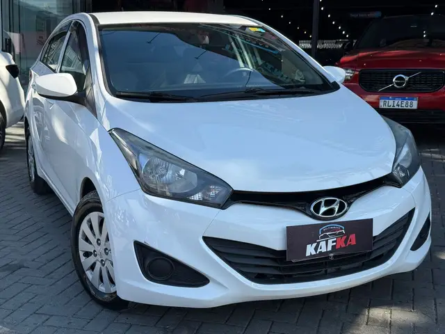 Carro Hyundai HB20S 2015 1.0 Comfort Plus (Flex)