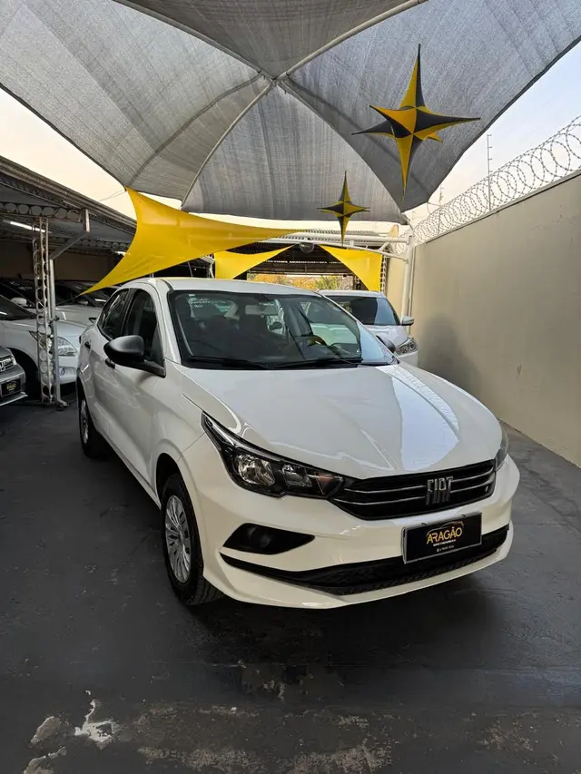 Carro Fiat Cronos 2023 1.0 (Flex) MT