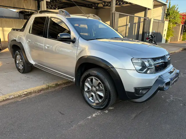 Carro Renault Duster Oroch 2020 2.0 16V Dynamique (Aut) (Flex)