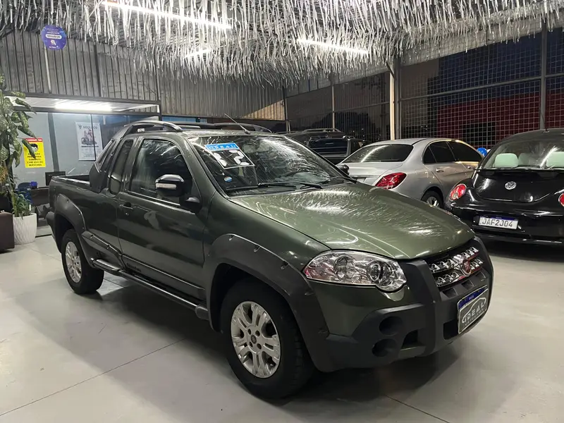 Fiat Strada Adventure 1.8 16V (Flex) (Cabine Estendida)