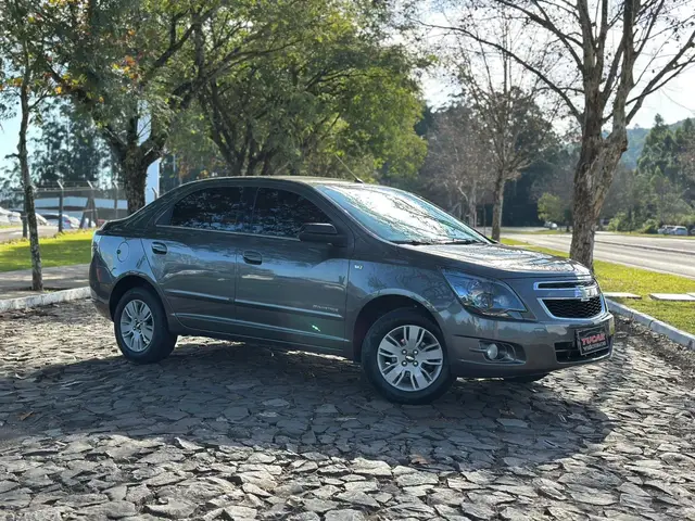 Carro Chevrolet Cobalt 2014 Advantage 1.8 8V (Aut) (Flex)