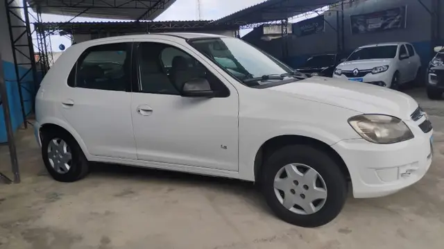Carro Chevrolet Celta 2015 LT 1.0 (Flex)