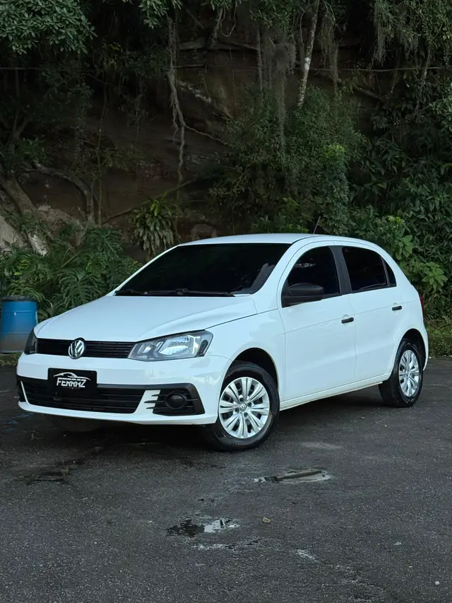 Carro Volkswagen Gol 2017 1.0 MPI Trendline 12V 5p (Flex)