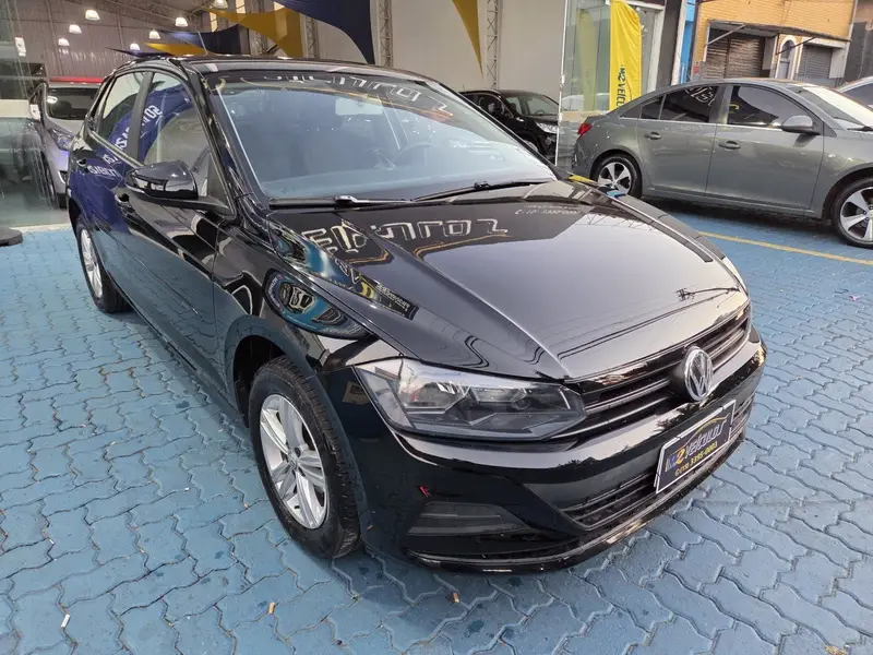 Volkswagen Polo 1.0 (Flex)