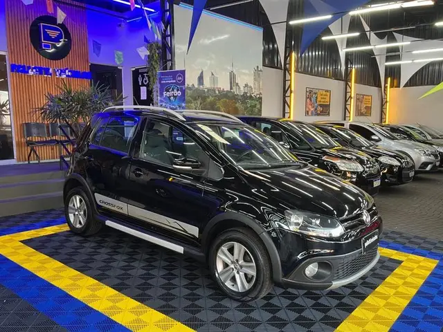 Carro Volkswagen CrossFox 2011 1.6 (Flex)