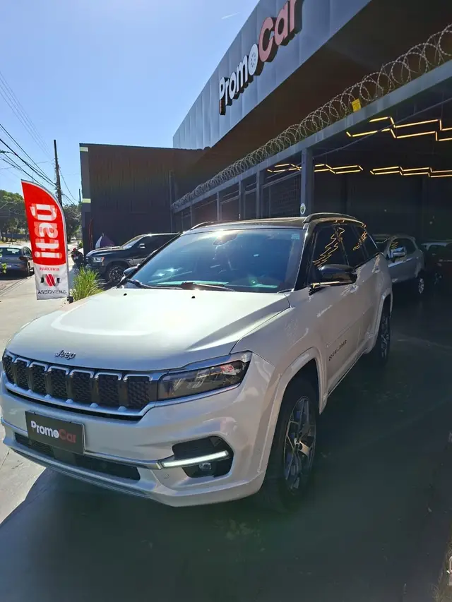 Carro Jeep Commander 2022 Overland TD380 Diesel 4x4 (Aut)