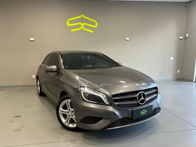 Carro Mercedes-Benz Classe A  2015 200 Style 1.6 DCT Turbo