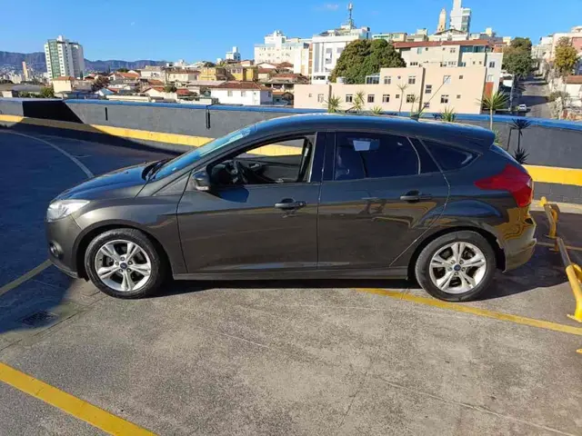 Carro Ford Focus Hatch 2014 S 1.6 16V TiVCT PowerShift