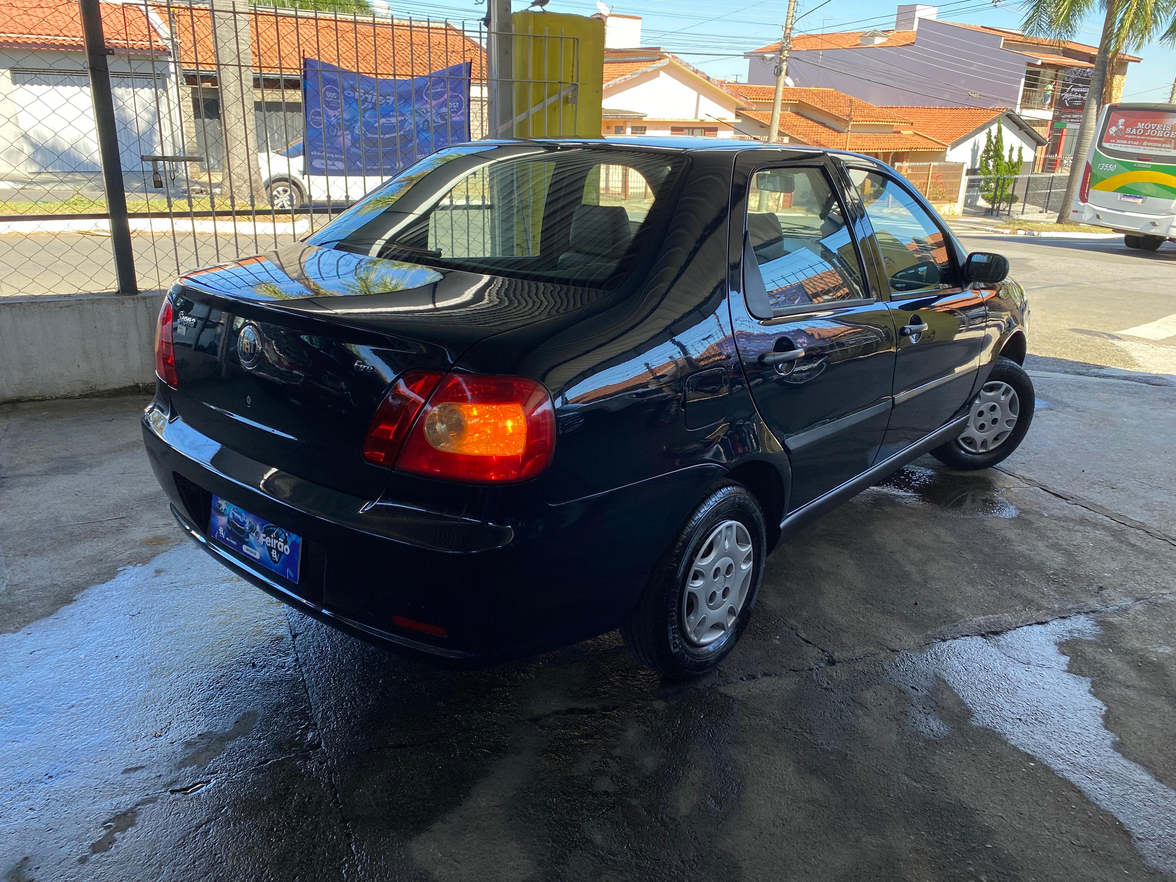 Fiat Siena Fire 1.0 8V (Flex)