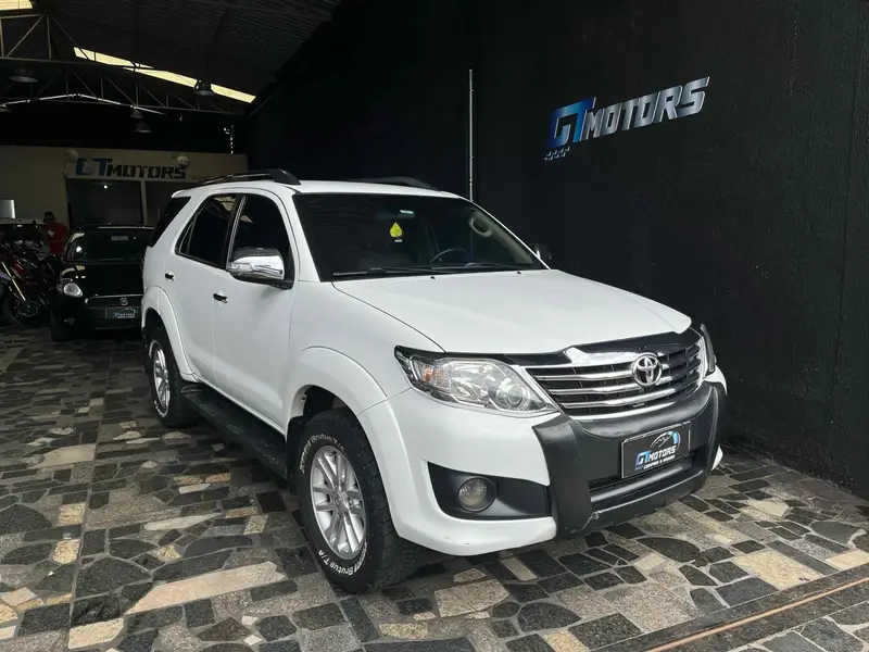 Toyota SW4 Hilux  2.7 4x2 SR (Flex)