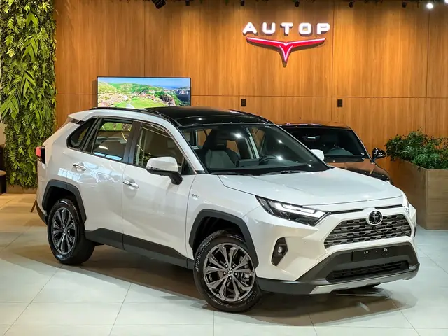 Carro Toyota RAV4 2025  SX Connect 2.5 (Híbrido)