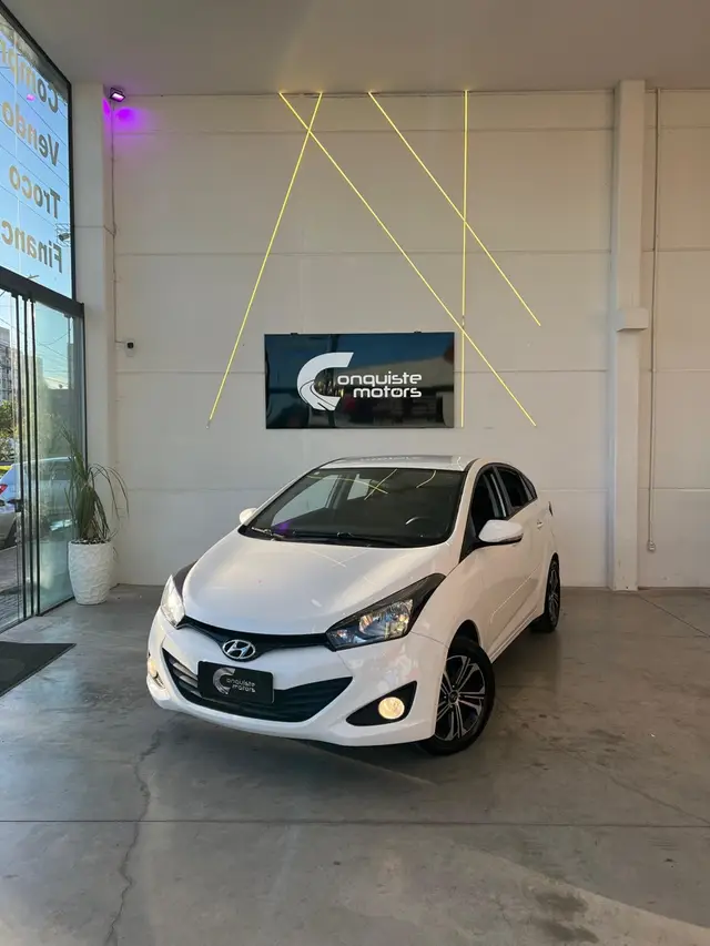 Carro Hyundai HB20S 2015 1.6 Comfort Plus (Flex)