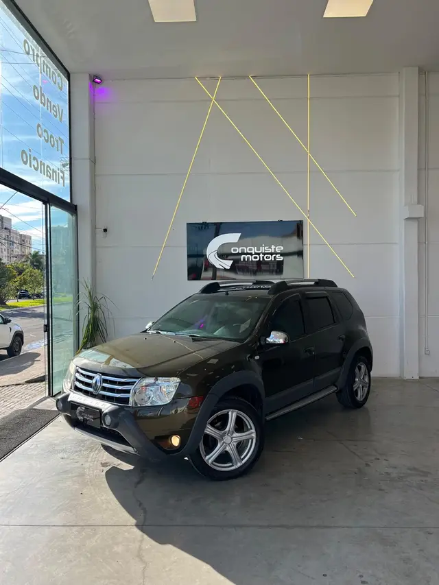 Carro Renault Duster 2014 2.0 16V Dynamique (Flex)