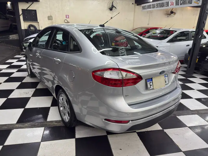Ford 1.6 SE (Flex)
