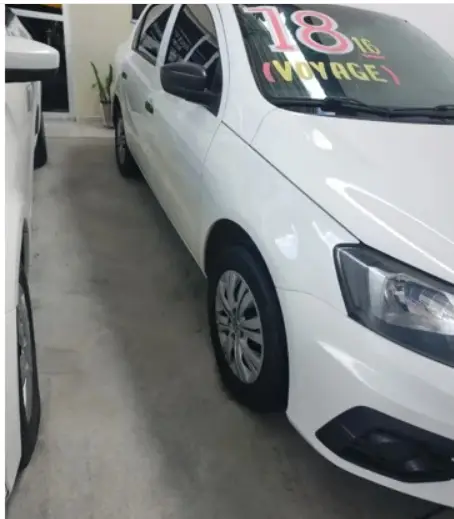 Volkswagen Voyage 1.6 Trendline (Flex)