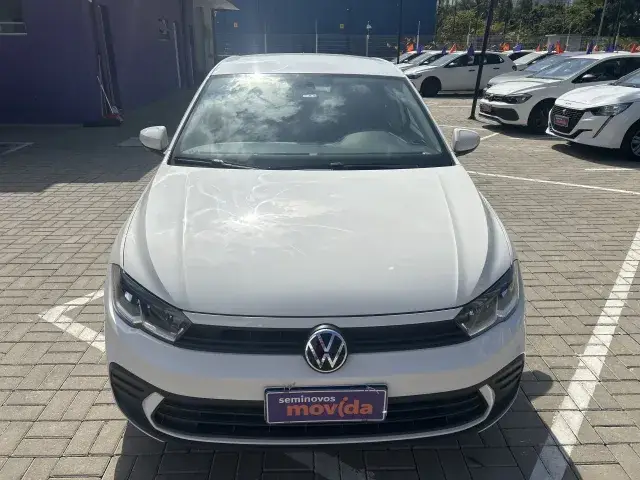 Volkswagen Polo Track 1.0 Flex 12V 5p