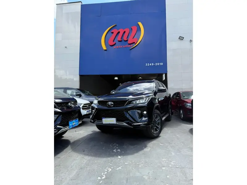 Toyota SW4 Diamond  2.8 turbodiesel 7L 4x4 (Aut)