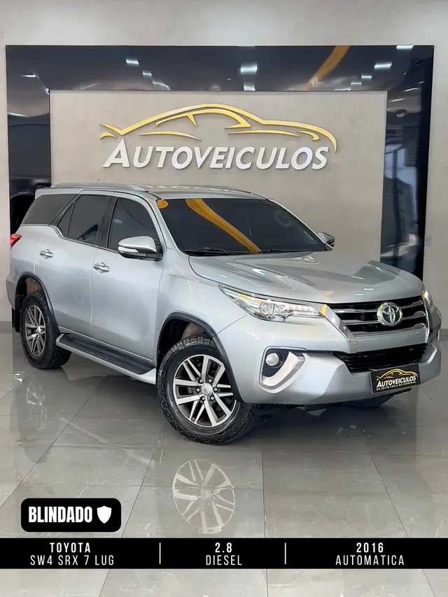 Carro Toyota SW4 2016 2.8 TDI SRX 7L 4x4 (Aut)