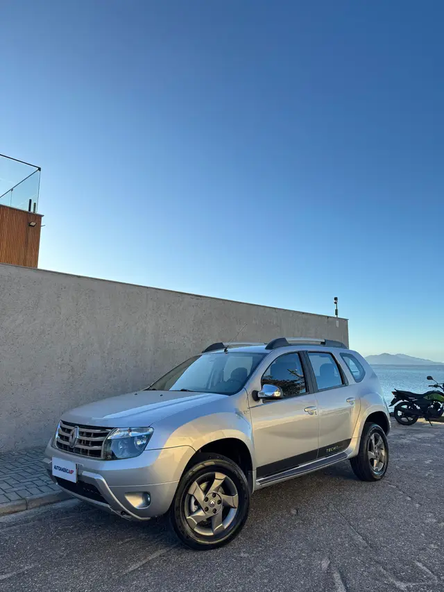 Carro Renault Duster 2014 2.0 16V  Tech Road (Flex)