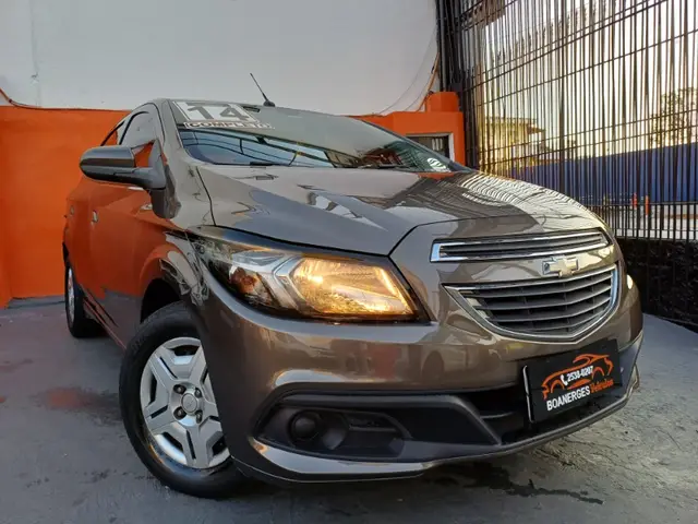 Carro Chevrolet Onix 2014 1.0 LT SPE/4