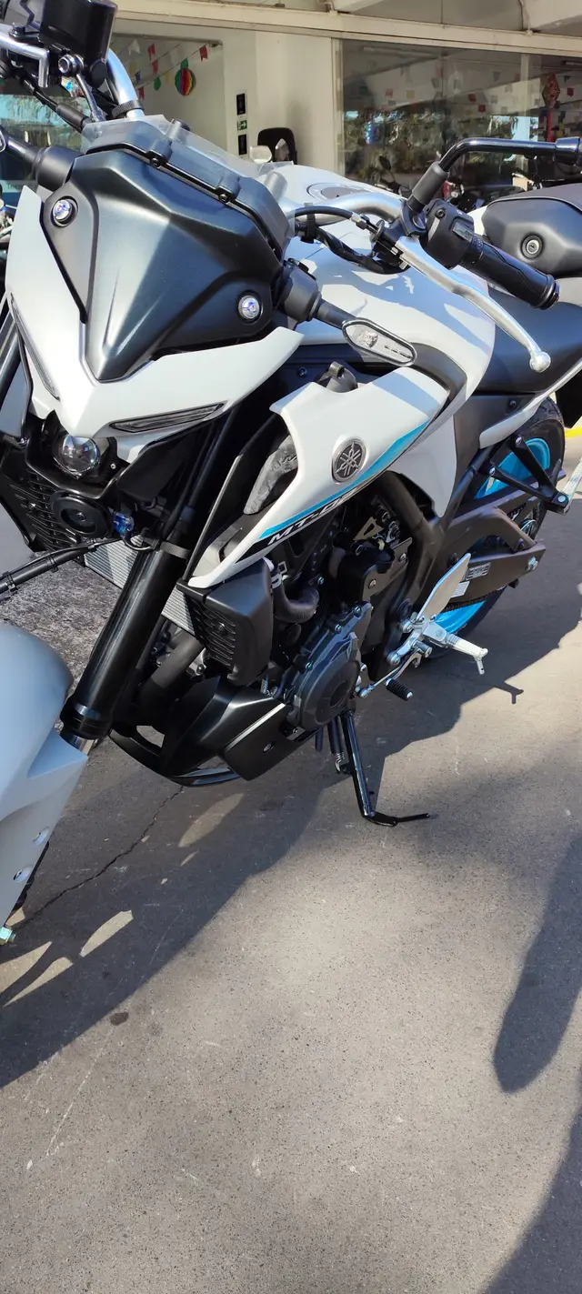 Moto Yamaha MT-03 2026 Connected