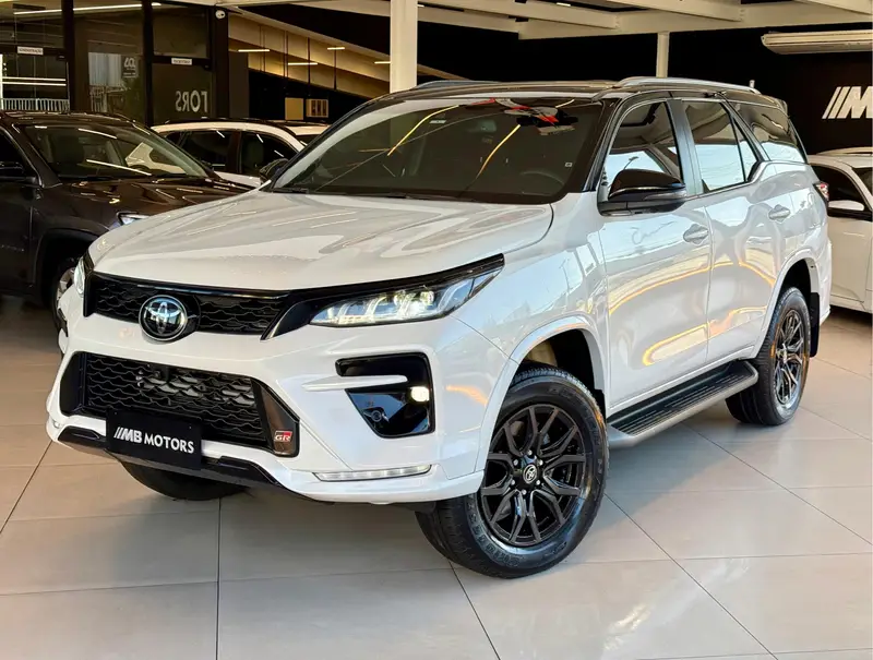 Toyota SW4 GR-S 2.8 AT