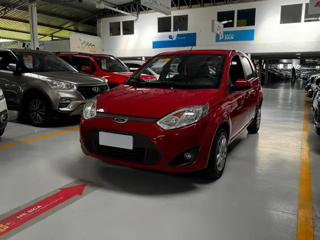 Carro Ford Fiesta Hatch 2014 SE Rocam 1.6 (Flex)