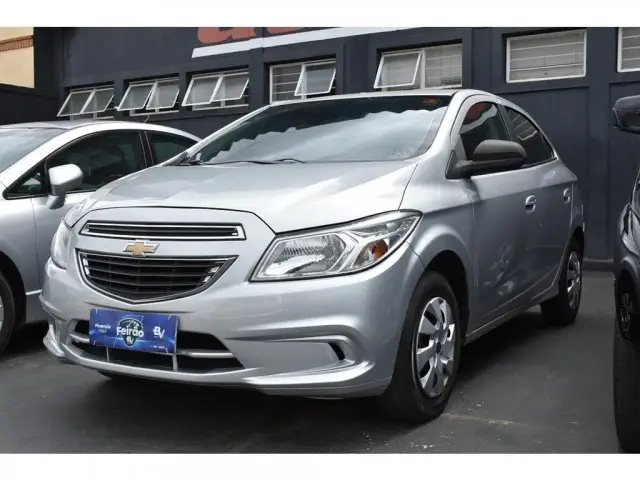 Chevrolet Onix 1.0 LT SPE/4
