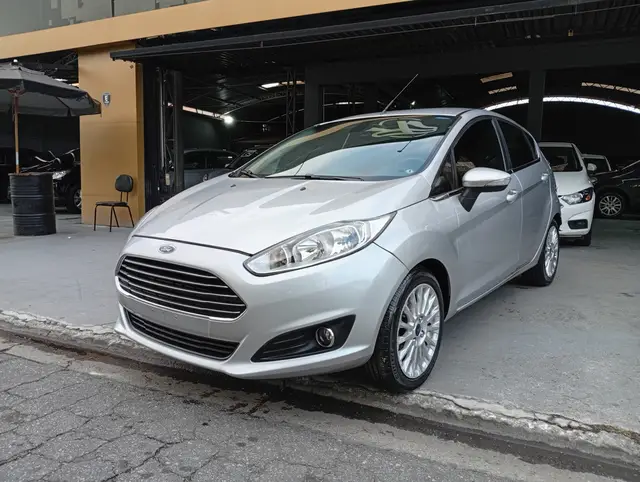 Carro Ford New Fiesta Hatch 2015 New Fiesta SE 1.6 16V PowerShift