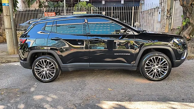 Carro Jeep Compass 2022 Limited 2.0 TD350 4x4 (Aut)