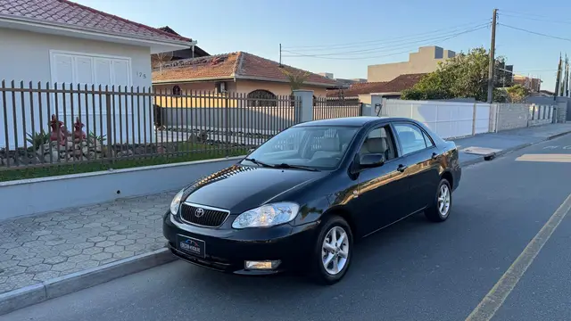 Carro Toyota Corolla 2004 Sedan XLi 1.6 16V (aut)