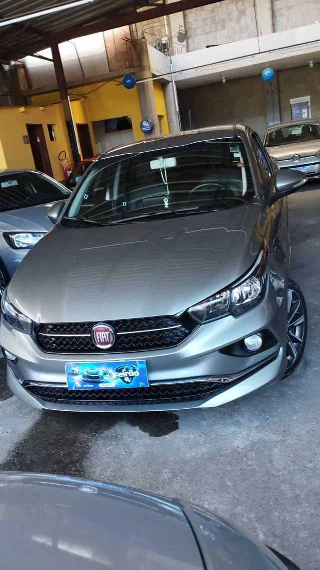 Carro Fiat Cronos 2019 1.8 Precision E.Torq AT6 (Flex)
