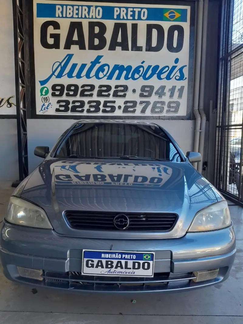 Chevrolet Astra Hatch GLS 2.0 MPFi