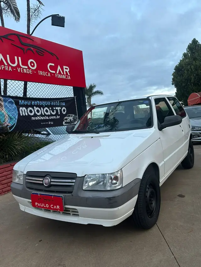Carro Fiat Uno Mille 2013 Fire Economy 1.0 (Flex) 2p