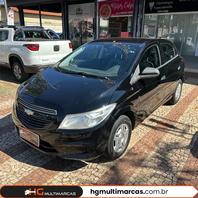 Carro Chevrolet Onix 2016 1.0 LS SPE/4