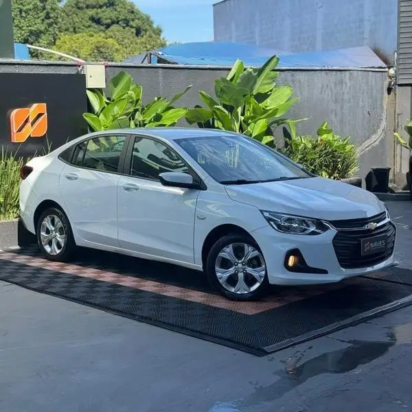 Carro Chevrolet Onix Plus 2024 LTZ 1.0 Turbo (Aut.)