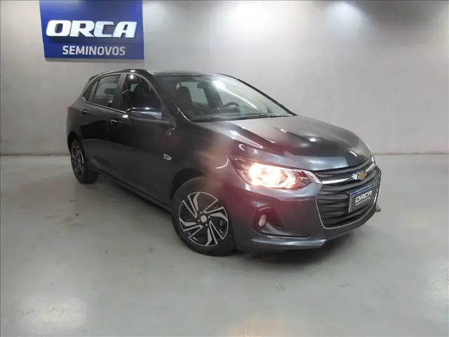 Carro Chevrolet Onix 2025 LT 1.0