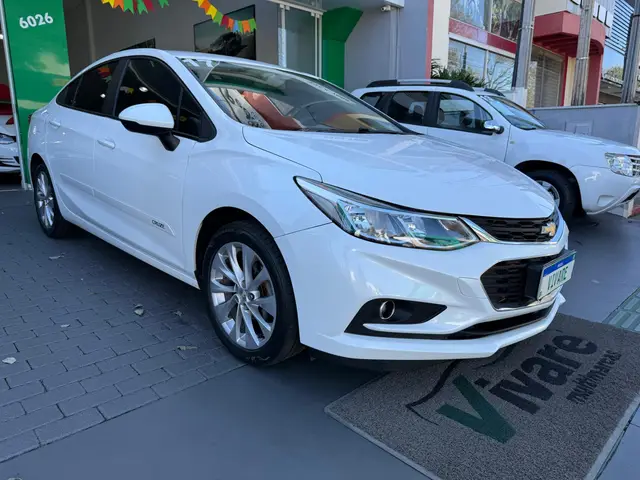 Carro Chevrolet Cruze Sport6 2017 LT 1.4 16V Ecotec (Aut) (Flex)