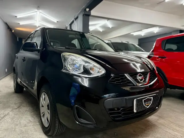 Carro Nissan March 2015 1.0 12V (Flex)