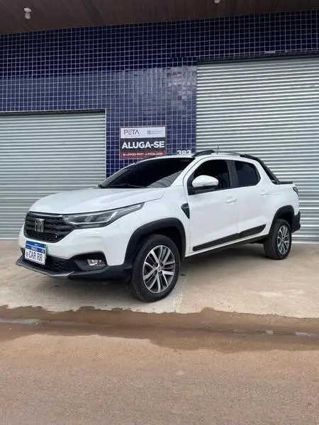 Carro Fiat Strada 2023 Volcano 1.3 CD AT (Flex)